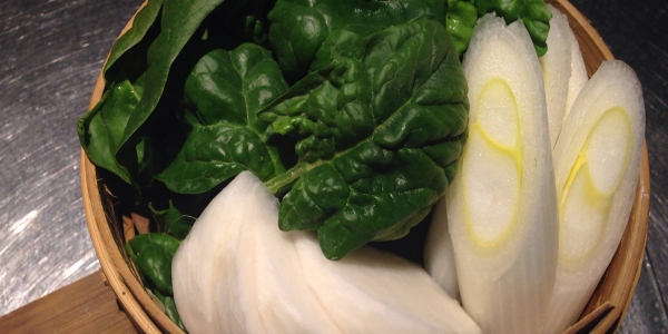 火鍋追加具財の花粉症免疫食材(かぶ・長葱・ちぢみほうれん草)