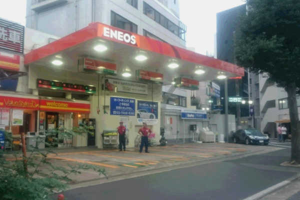 店内改修工事を終えた富ヶ谷SS